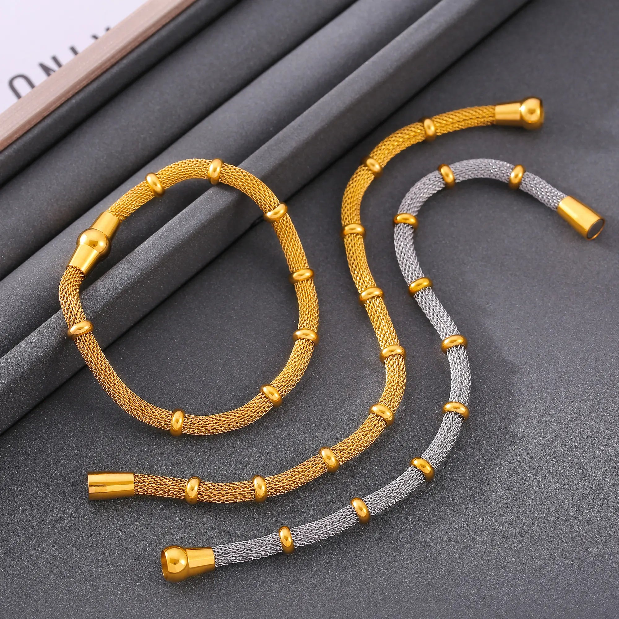 18K Gold Bamboo Mesh Chain Bracelet