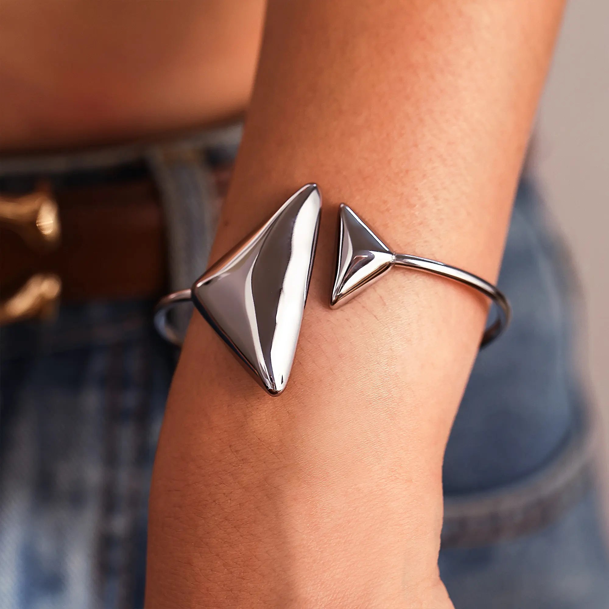 Chic Geometric Triangle Open Cuff Bangle