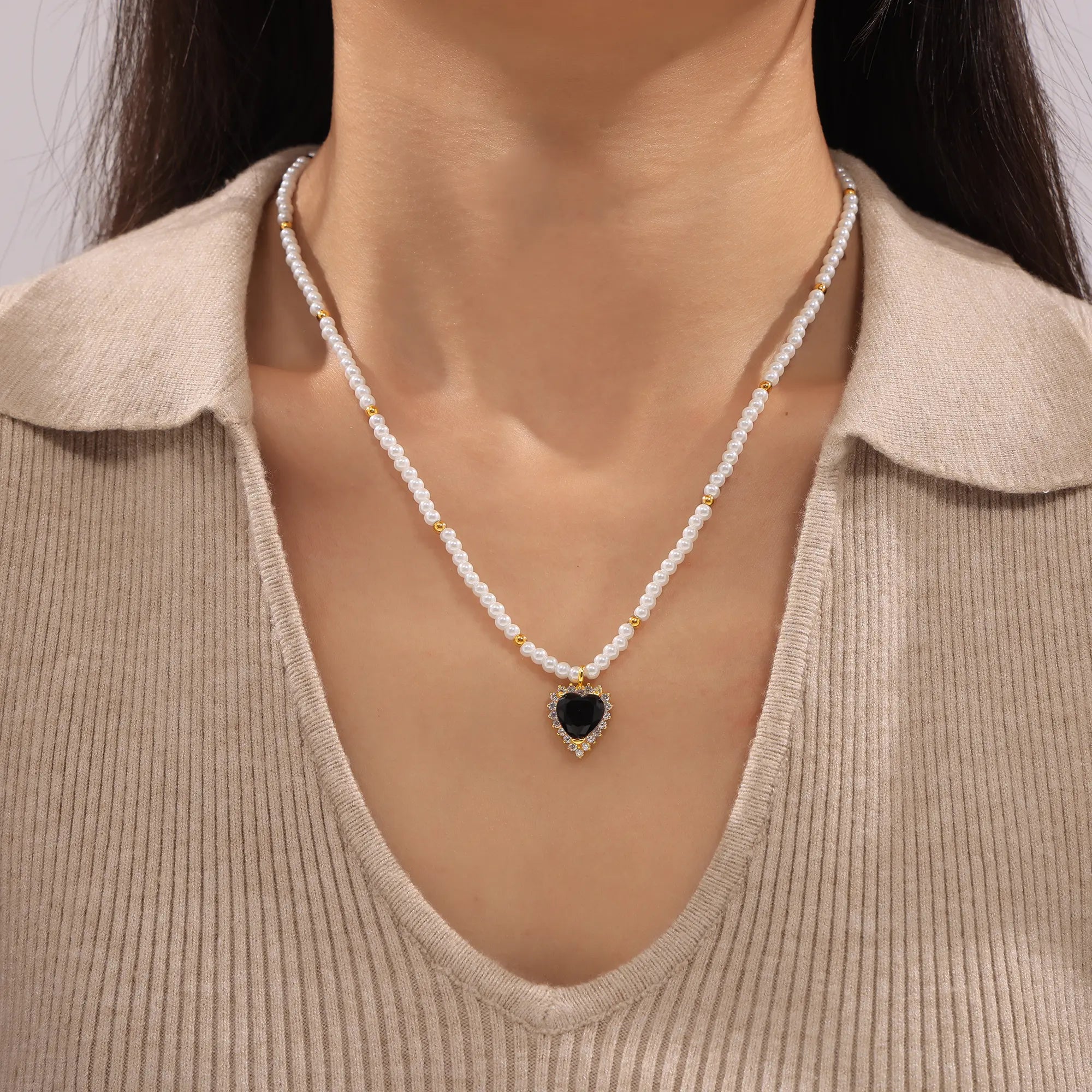 Vintage CZ Zirconia Heart Pendant Pearl Necklace