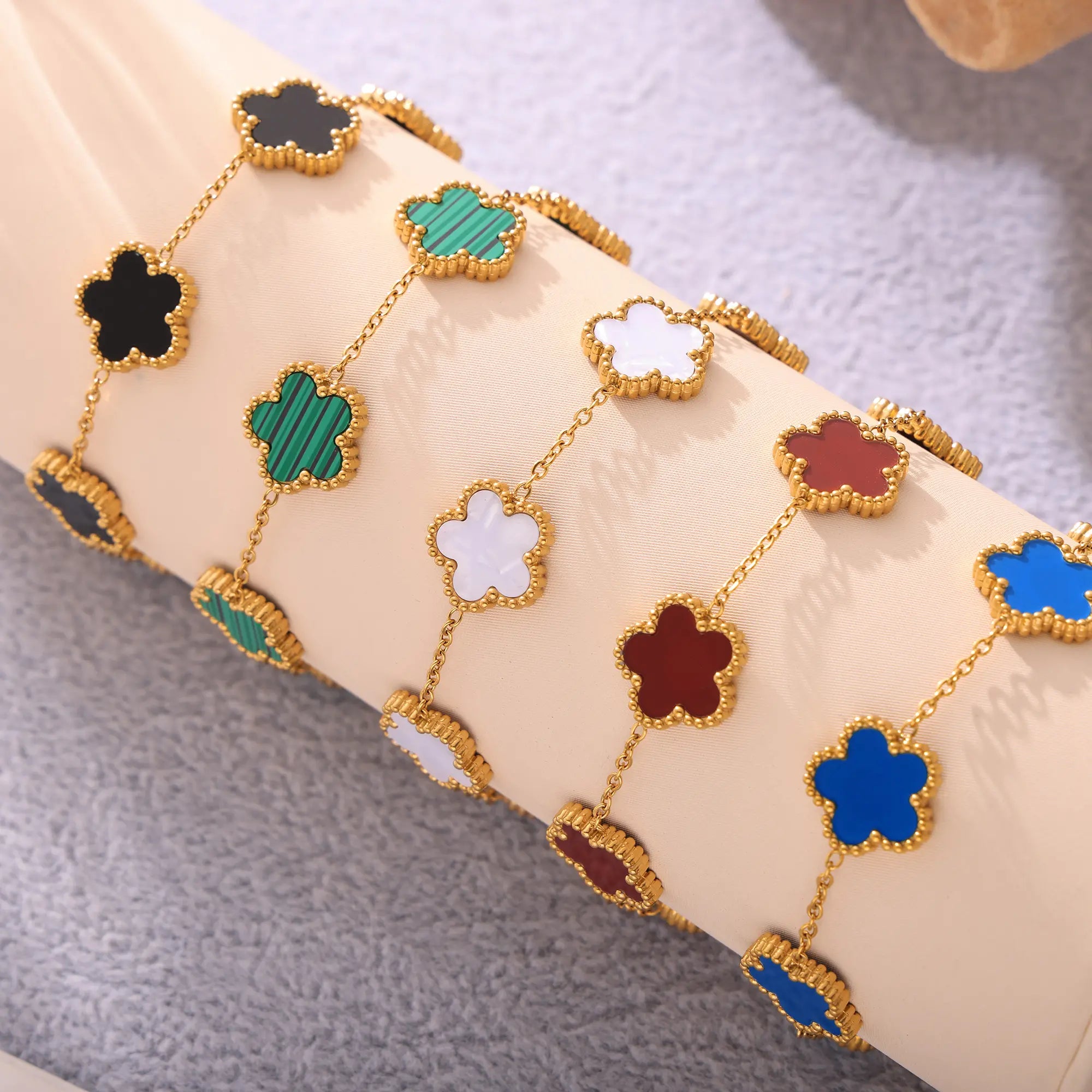 18K Gold Plated 5-Leaf Clover Motif Bracelet