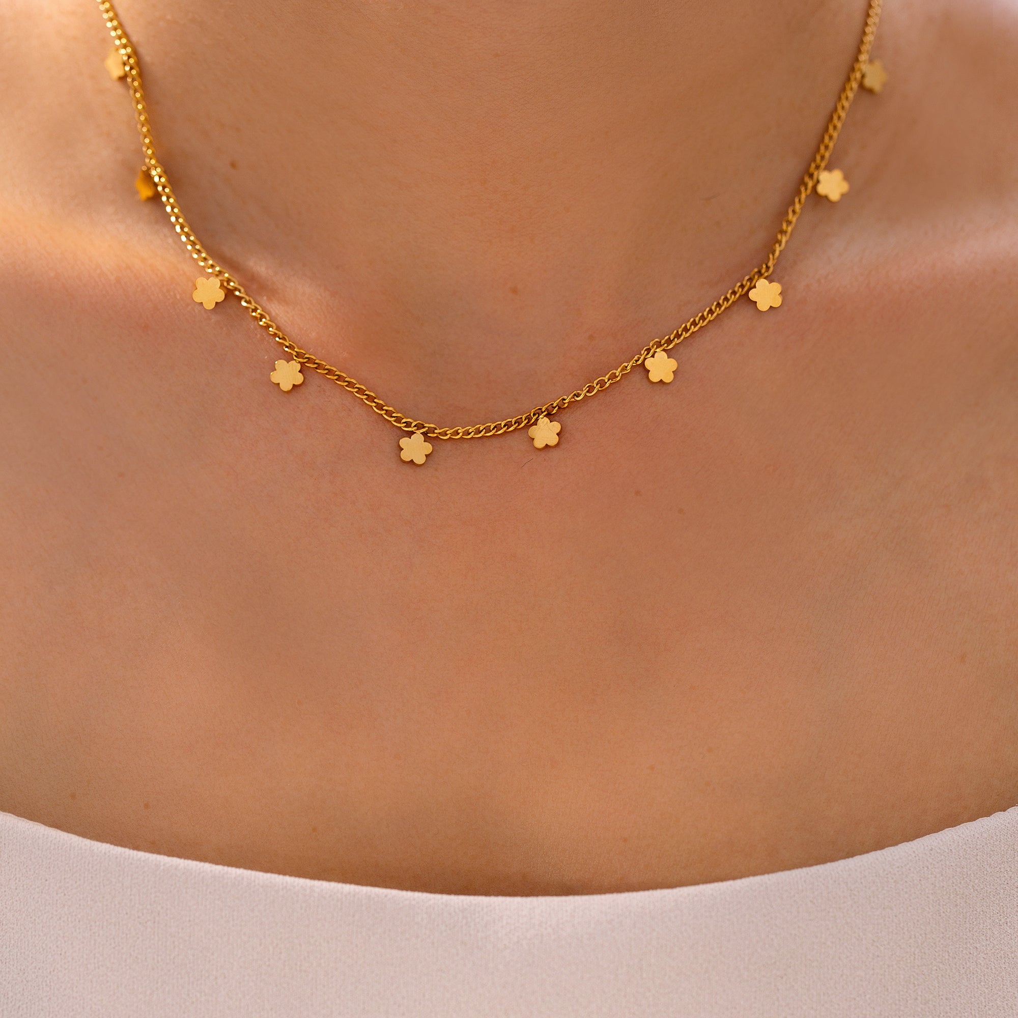 Dainty Multi Flower Charm Choker Necklace