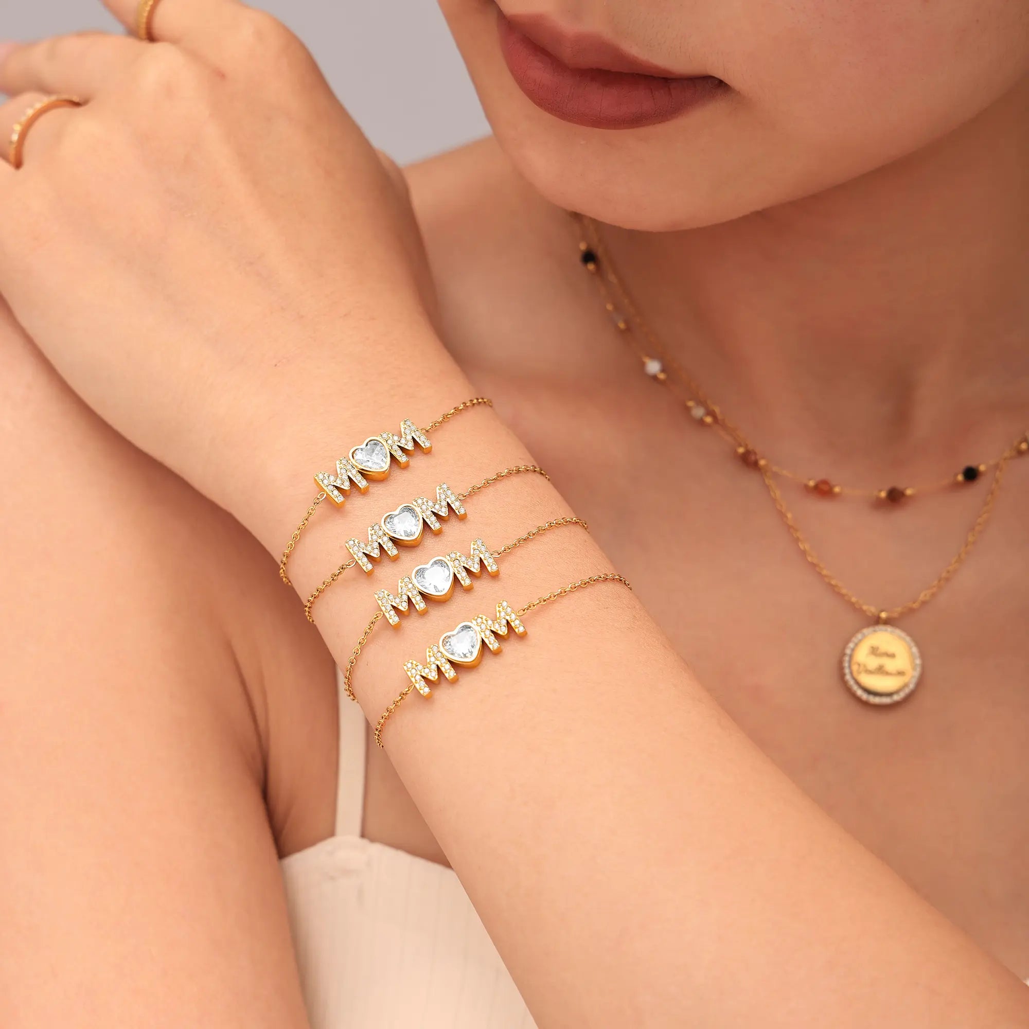 18K Gold Plated MOM Heart Crystal Chain Bracelet