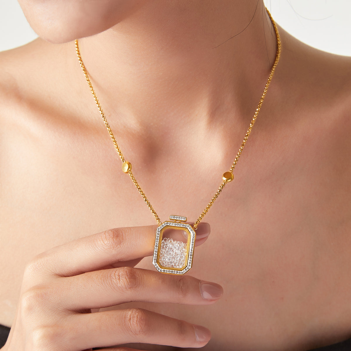 Floating Crystal Perfume Bottle Pendant Necklace