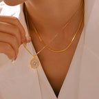 Vintage Oval Mother of Pearl Pendant Necklace