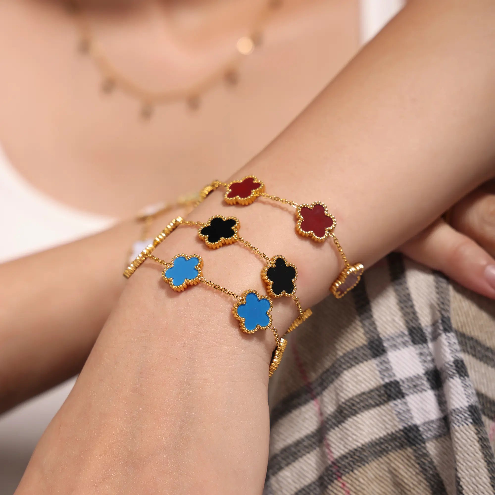 18K Gold Plated 5-Leaf Clover Motif Bracelet