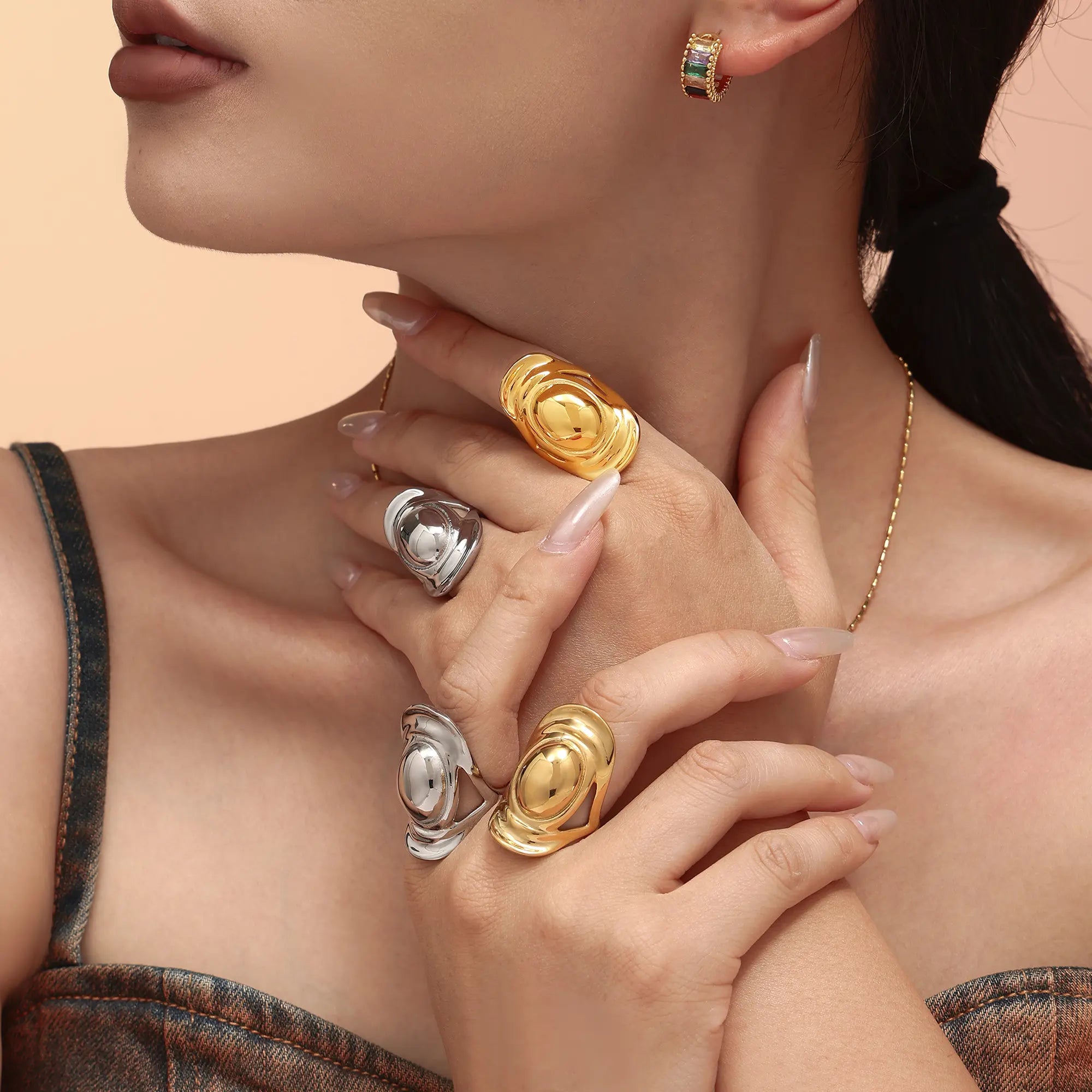 Vintage Sculptural Wavy Straw Hat Statement Ring