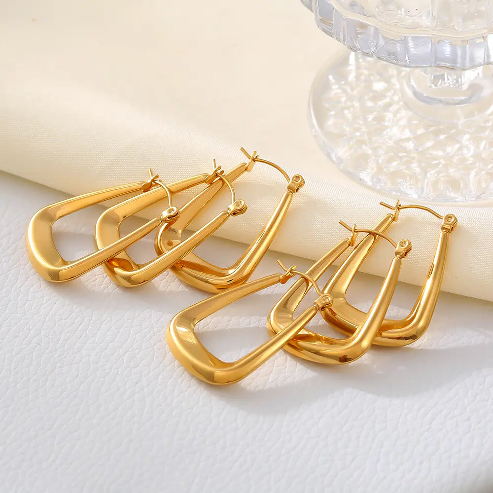 Minimalist Geometric U-Shape Hoop Earrings