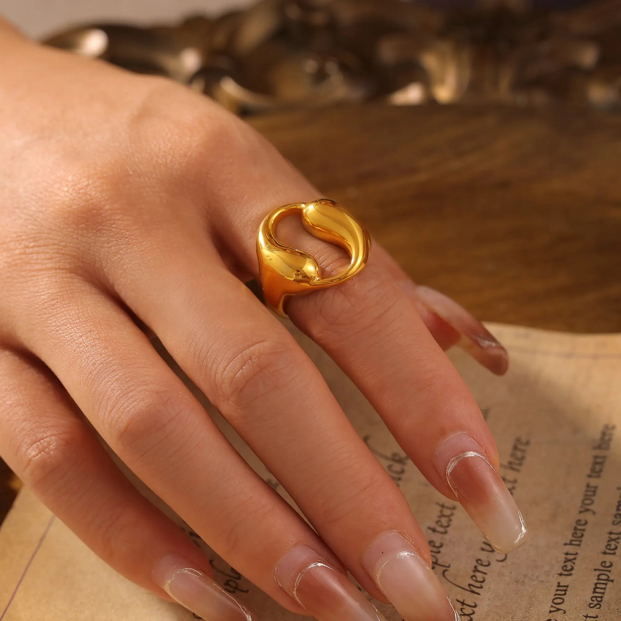 Vintage Sculptural Hollow Teardrop Open Ring