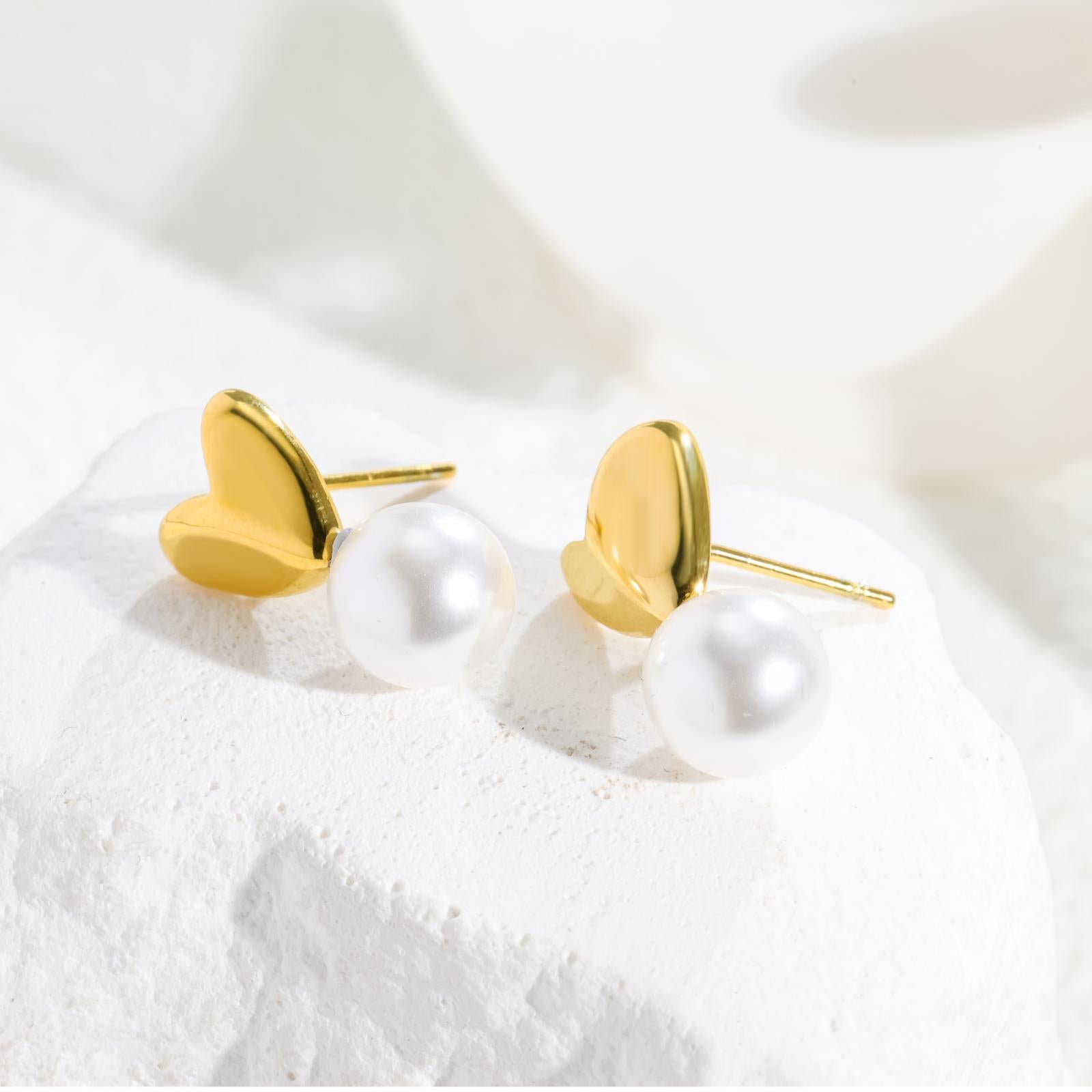 Dainty Pearl Heart Stud Earrings