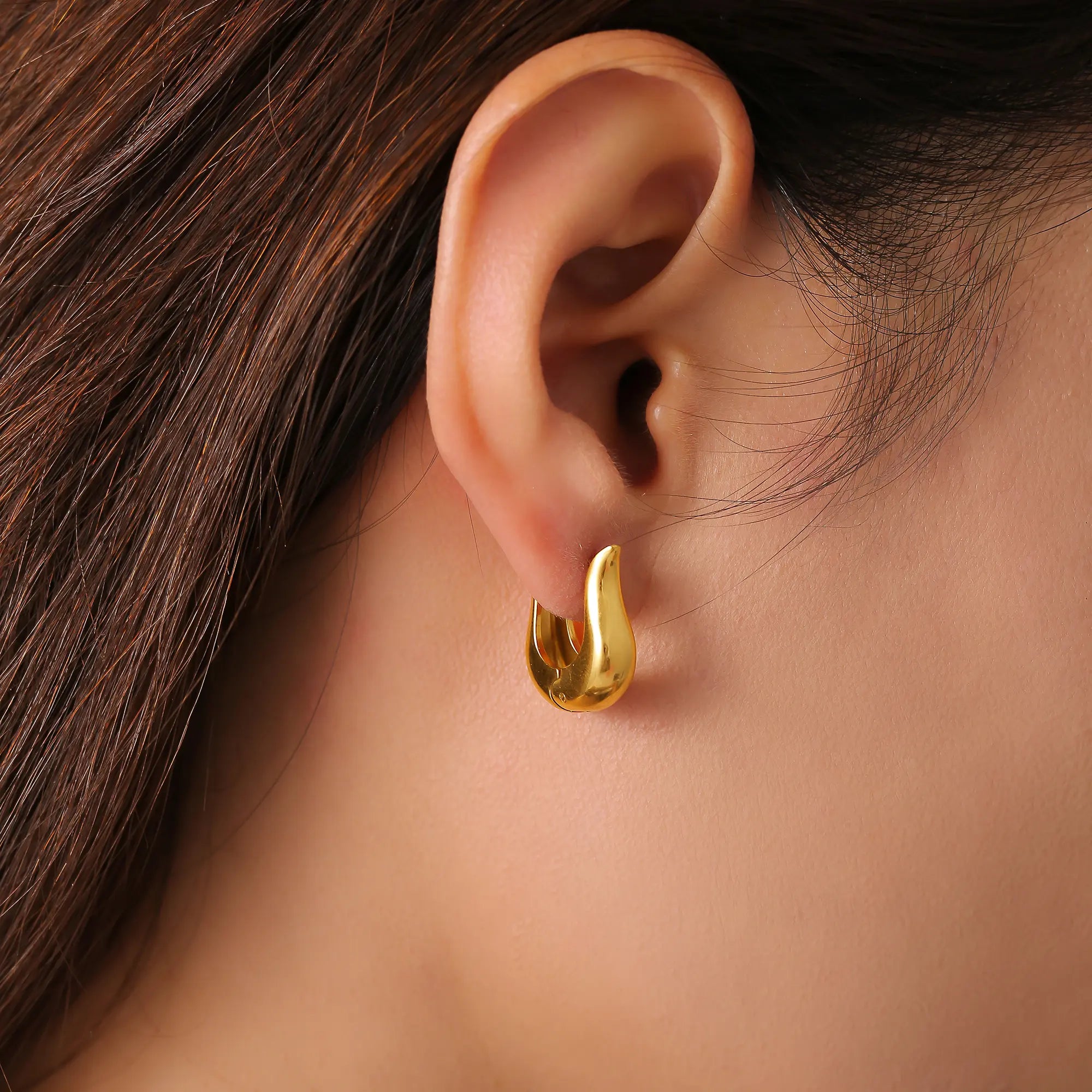 Minimalist Tulip U-Shape Hoop Earrings