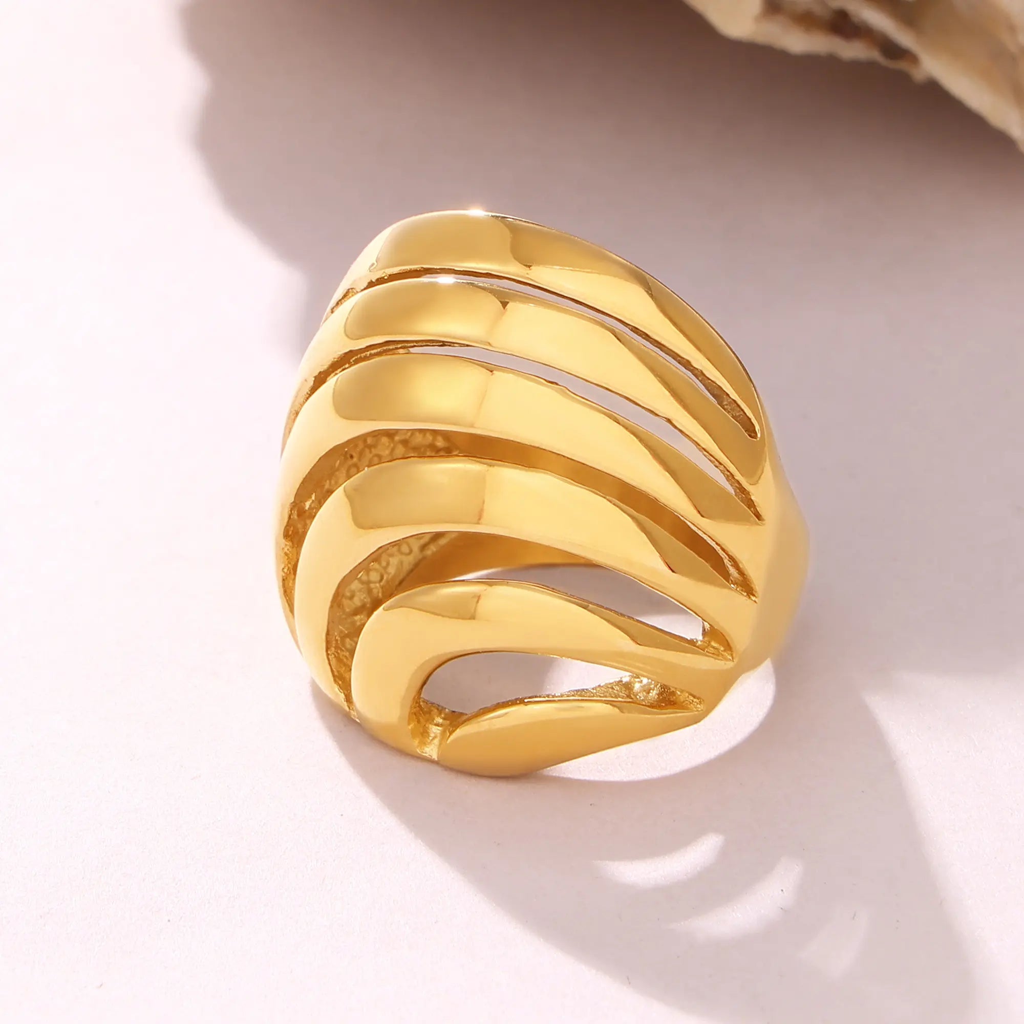 Sculptural Hollow Wave Ring