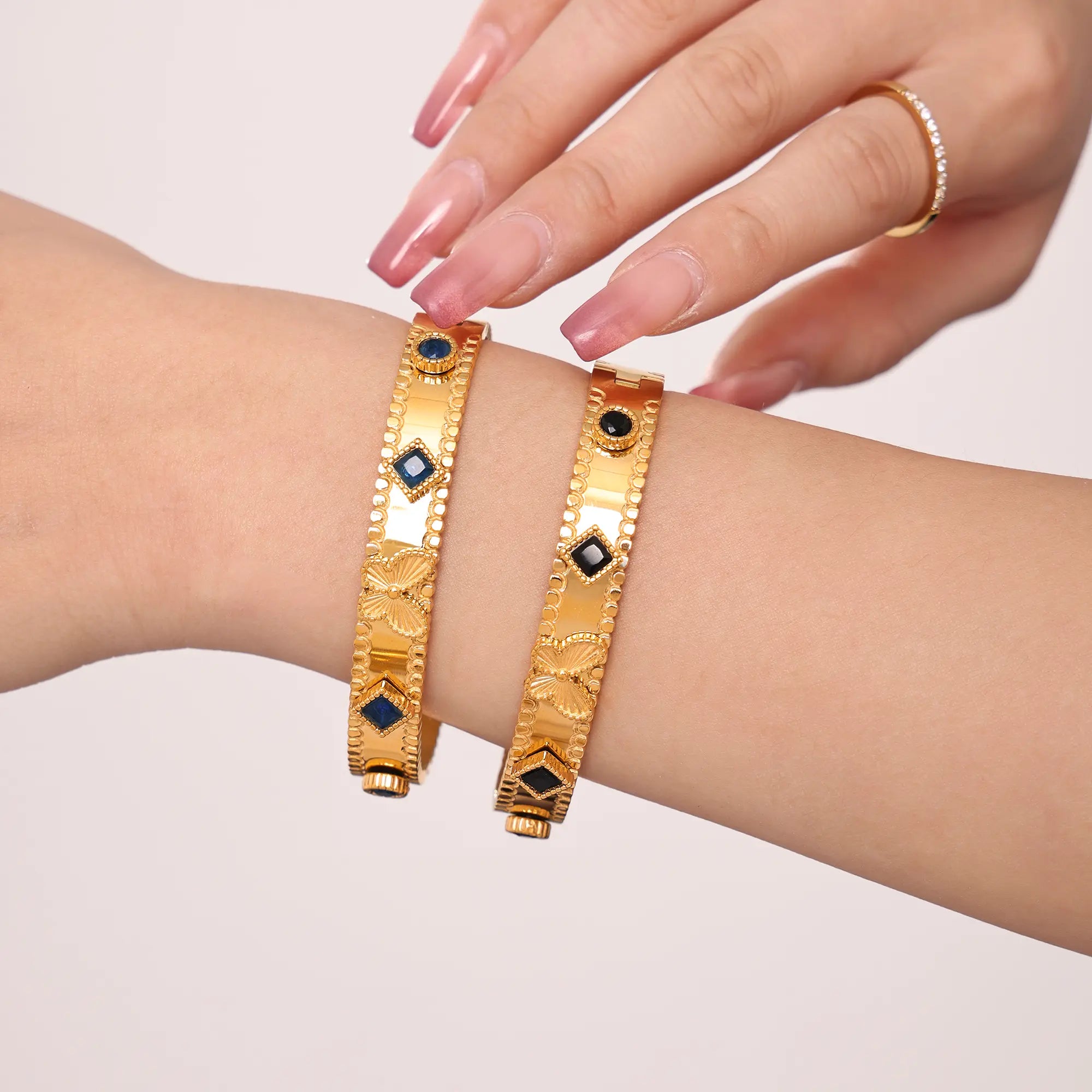 Vintage Beaded Gear Edge Crystal Gemstone Butterfly Bangle
