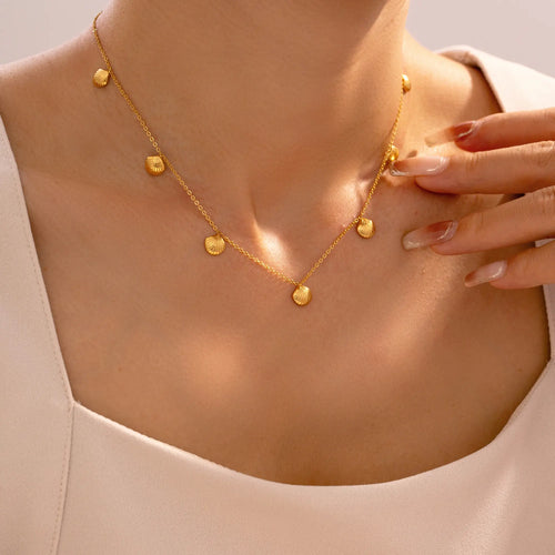 Dainty Geometric Scallop Shell Choker Necklace