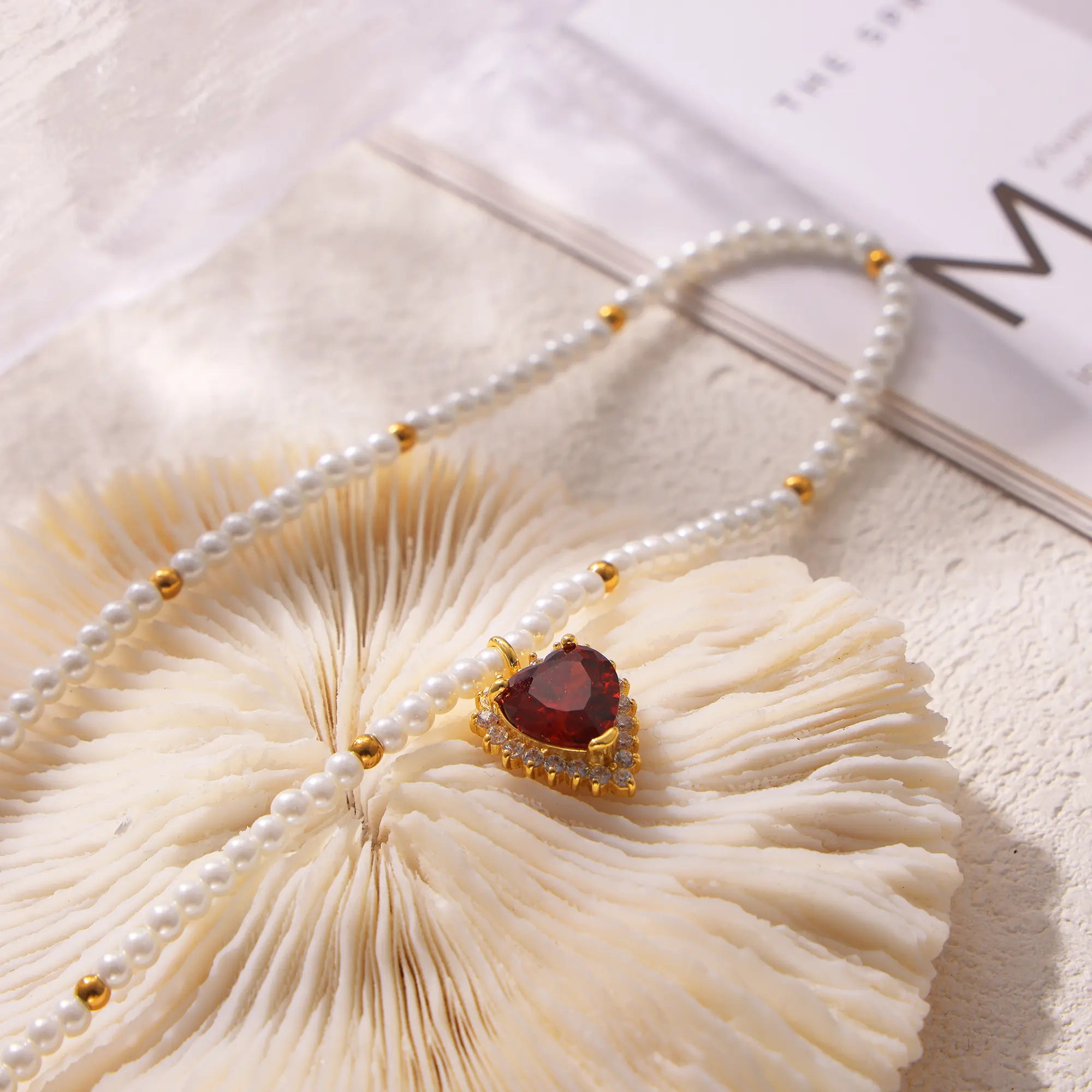 Vintage CZ Zirconia Heart Pendant Pearl Necklace
