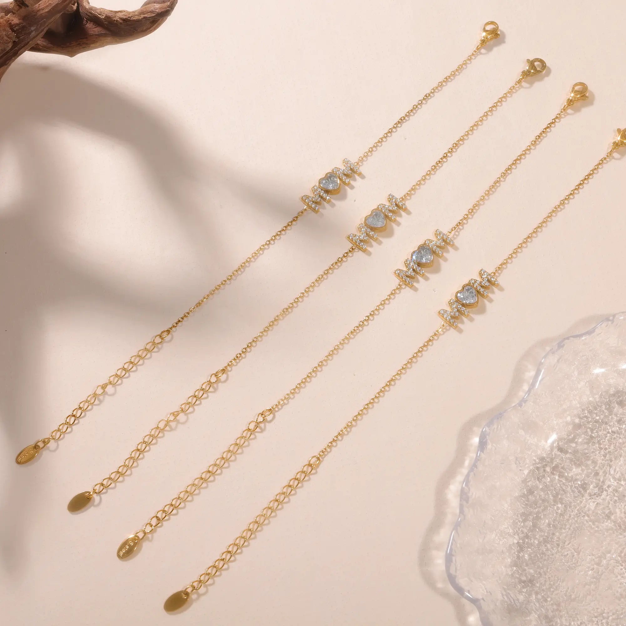18K Gold Plated MOM Heart Crystal Chain Bracelet